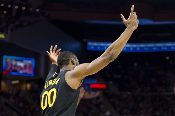 牛360配资 Shams：勇士坚定拒绝奥尼尔+次轮签和蒙克+首轮签换库明加的报价